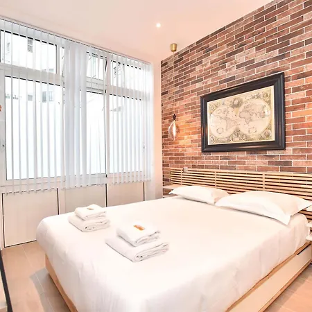 Appartamento Charmant Appartement Paris *